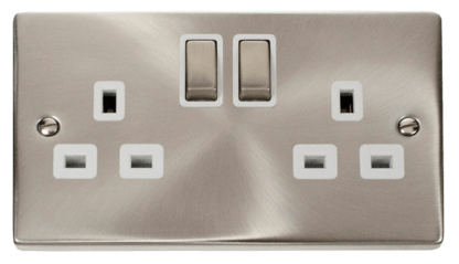 CLICK VPSC536WH TWIN SWITCHED SOCKET 2G DP